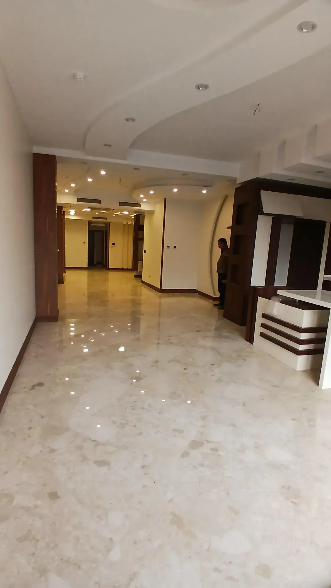 ۱۹۰ متر ۲پارکینگ سندی نیاوران