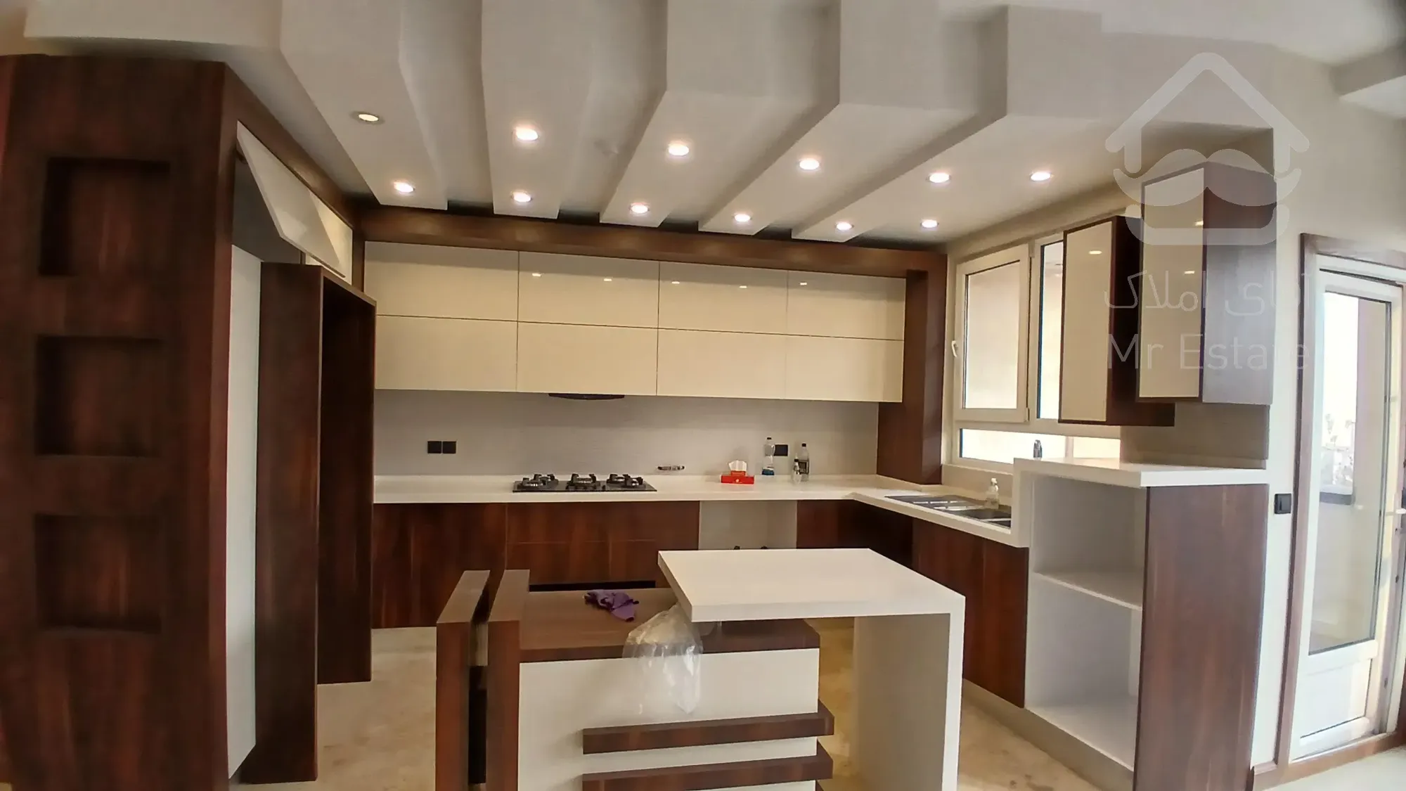 ۱۹۰ متر ۲پارکینگ سندی نیاوران