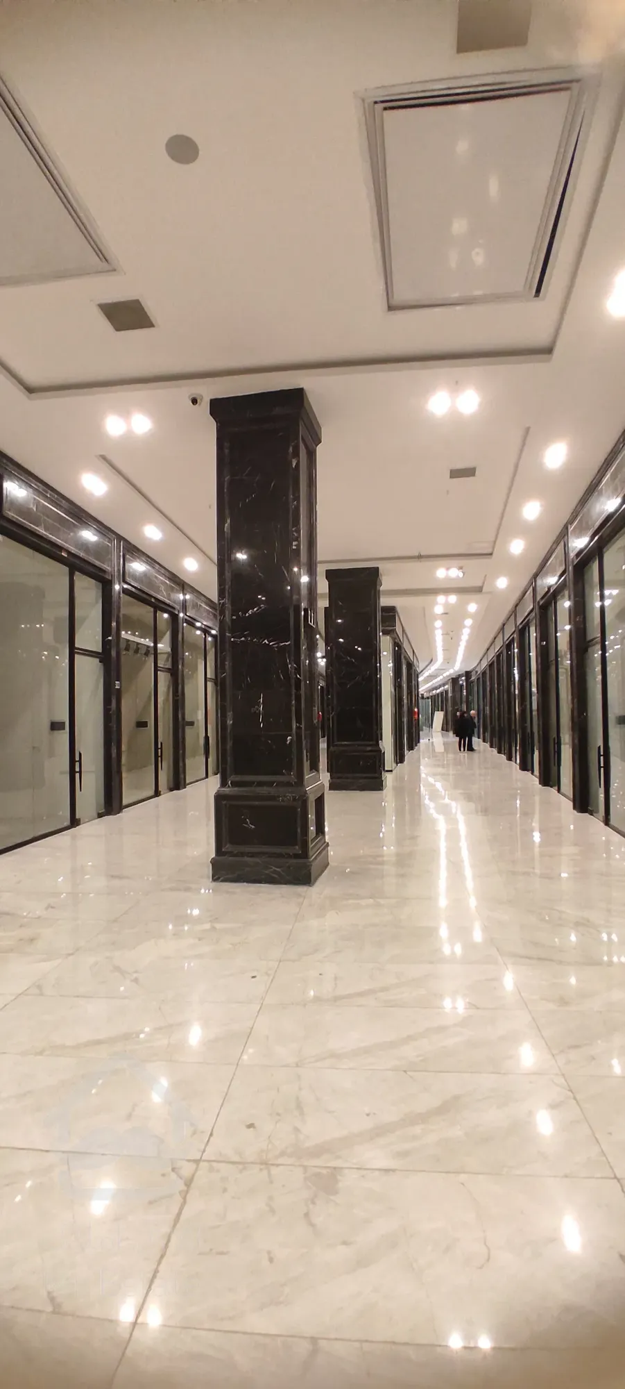 فروش واحد ۵۶متر تجاری در هروی با اقساط ۱۲ماهه