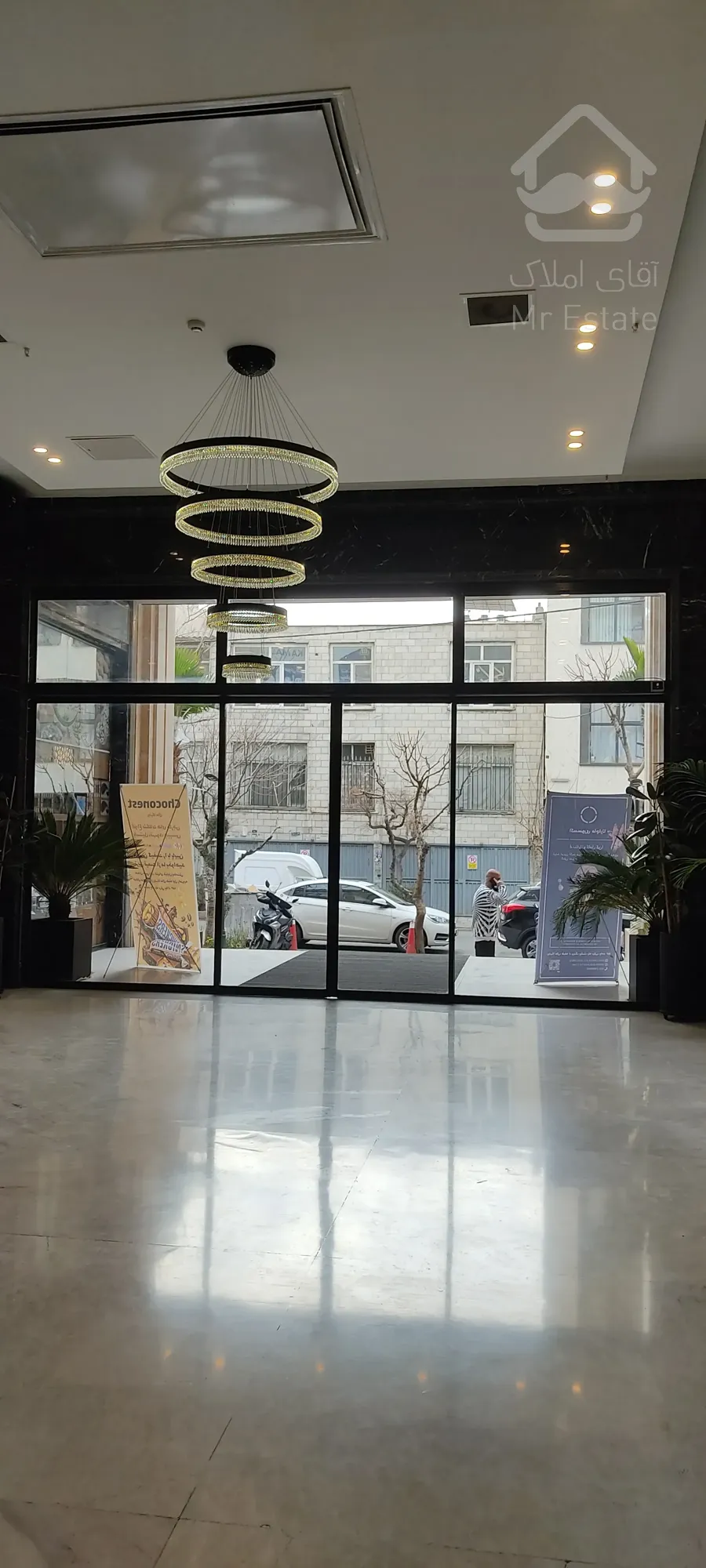 فروش واحد ۵۶متر تجاری در هروی با اقساط ۱۲ماهه