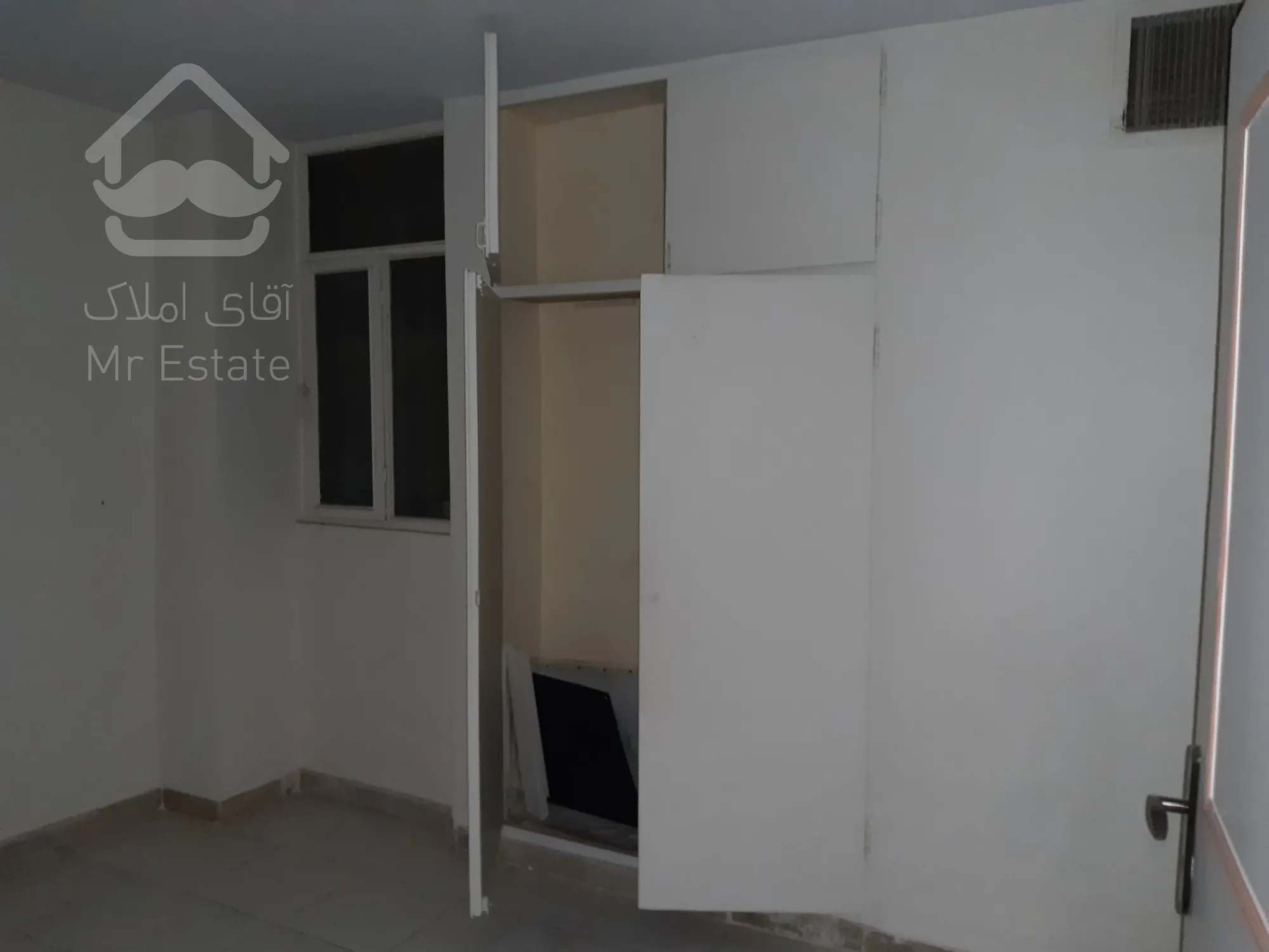 آپارتمان ۸۶ متری آبان شرقی /تخلیه