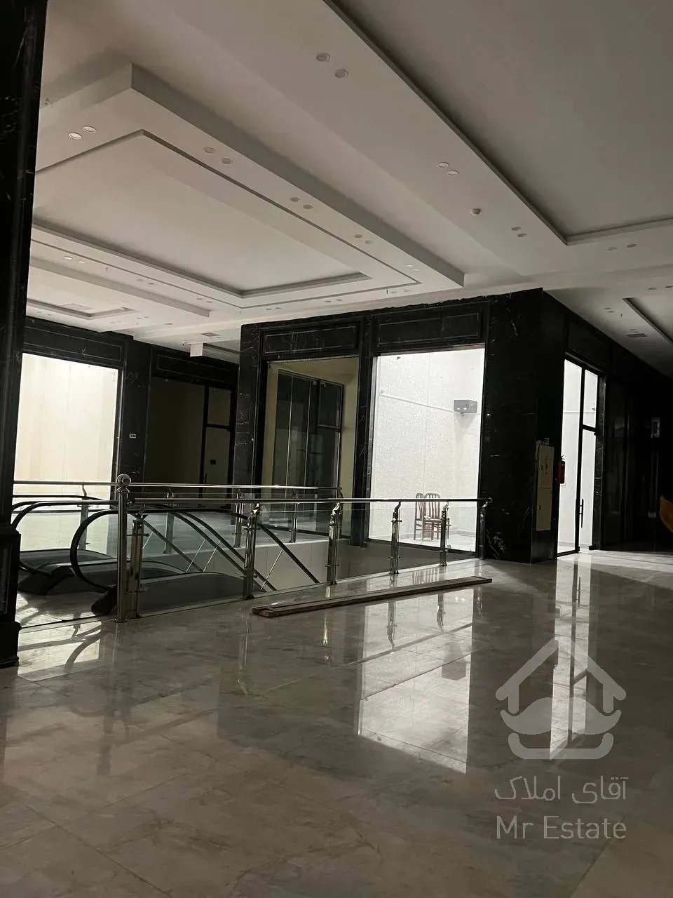 پیش فروش اقساطی واحد تجاری ۲۳ متری در پونک