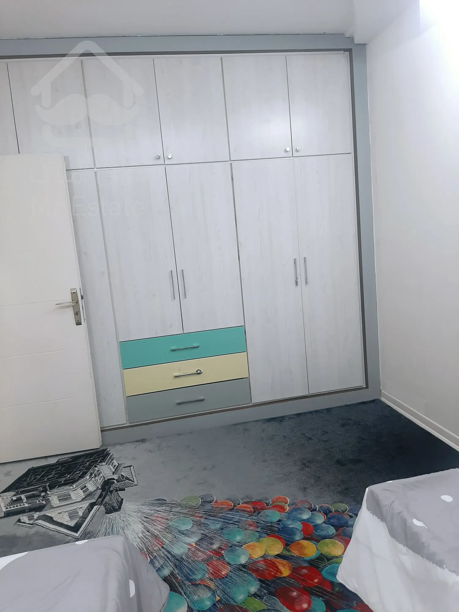 واحد آپارتمان ۱۴۳ متری در کیانپارس غربی