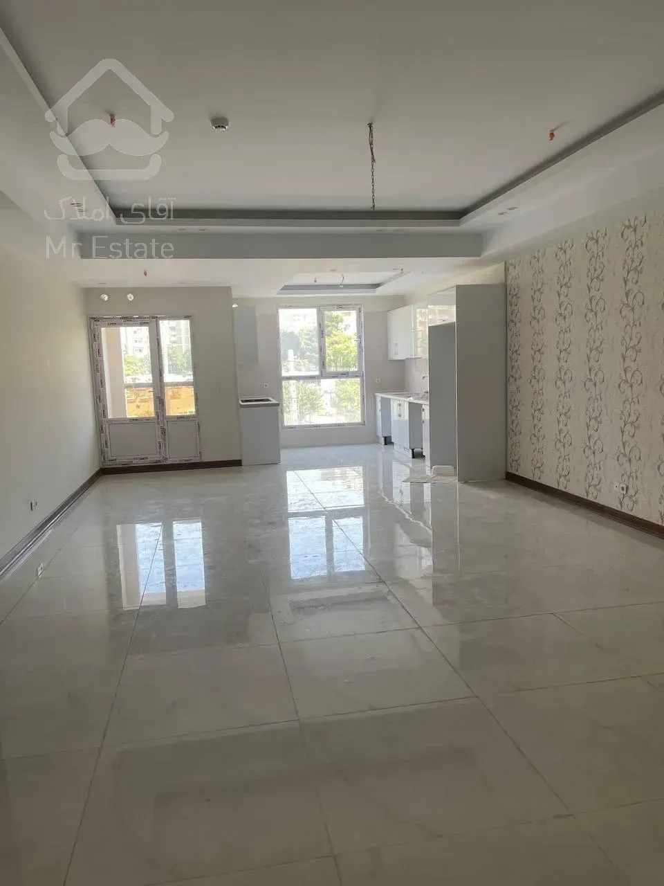 پیش‌فروش واحد ۱۲۵ متری ۲ خواب فول امکانات در رونیکاپالاس شرق تهران