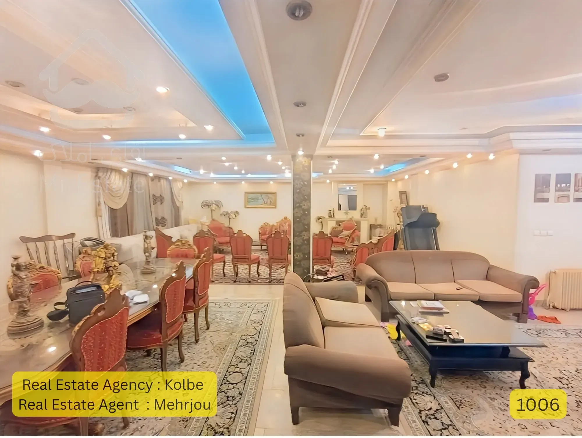 واحد ۲۷۰ متری / ۴ خواب / قلهک