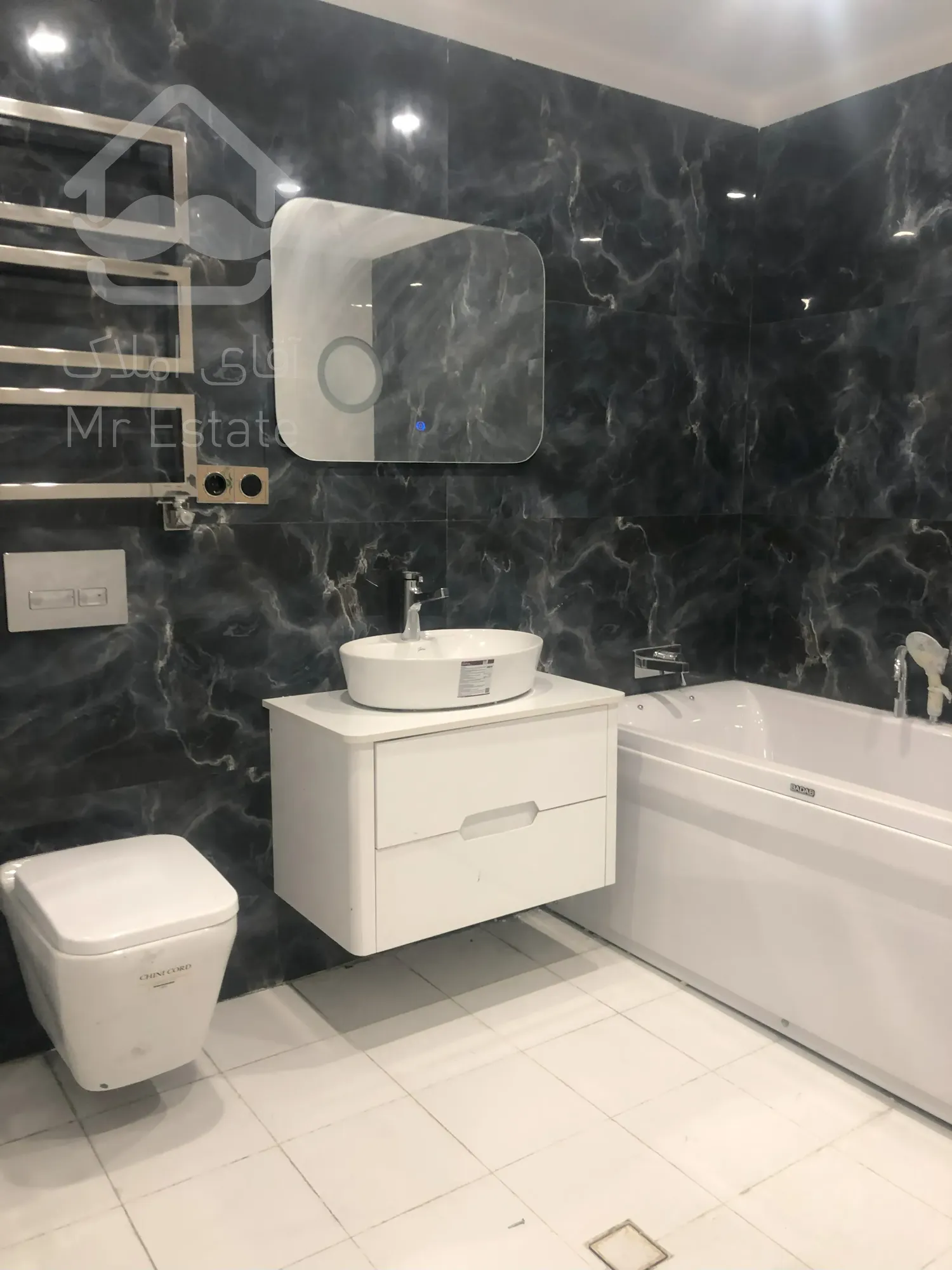 پیش فروش واحد ۱۲۴ متری لاکچری در برج های رونیکاپالاس دردشت