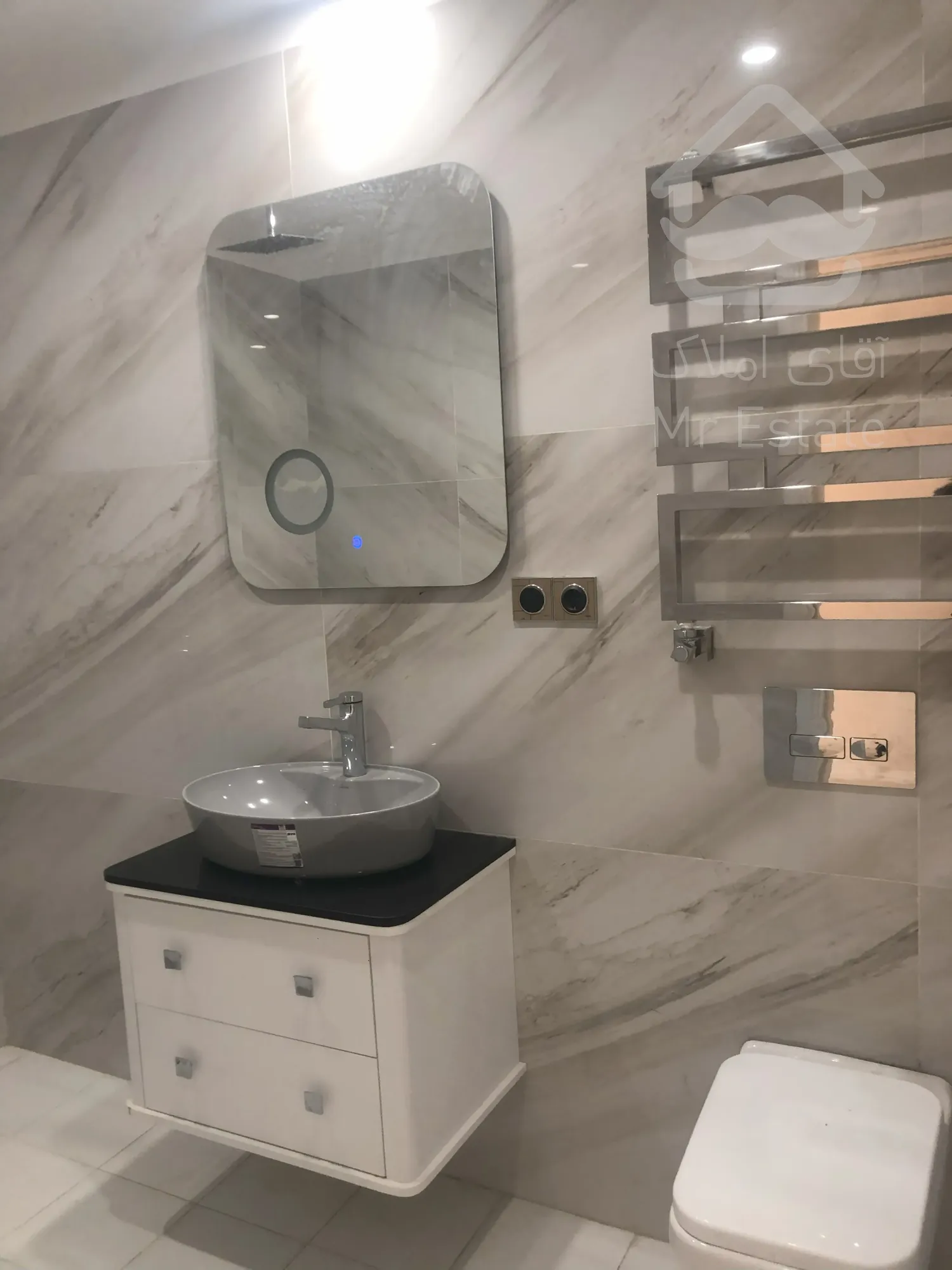 پیش‌فروش واحد ۲۳۰ متری لوکس در تاپ لوکیشن ازگل