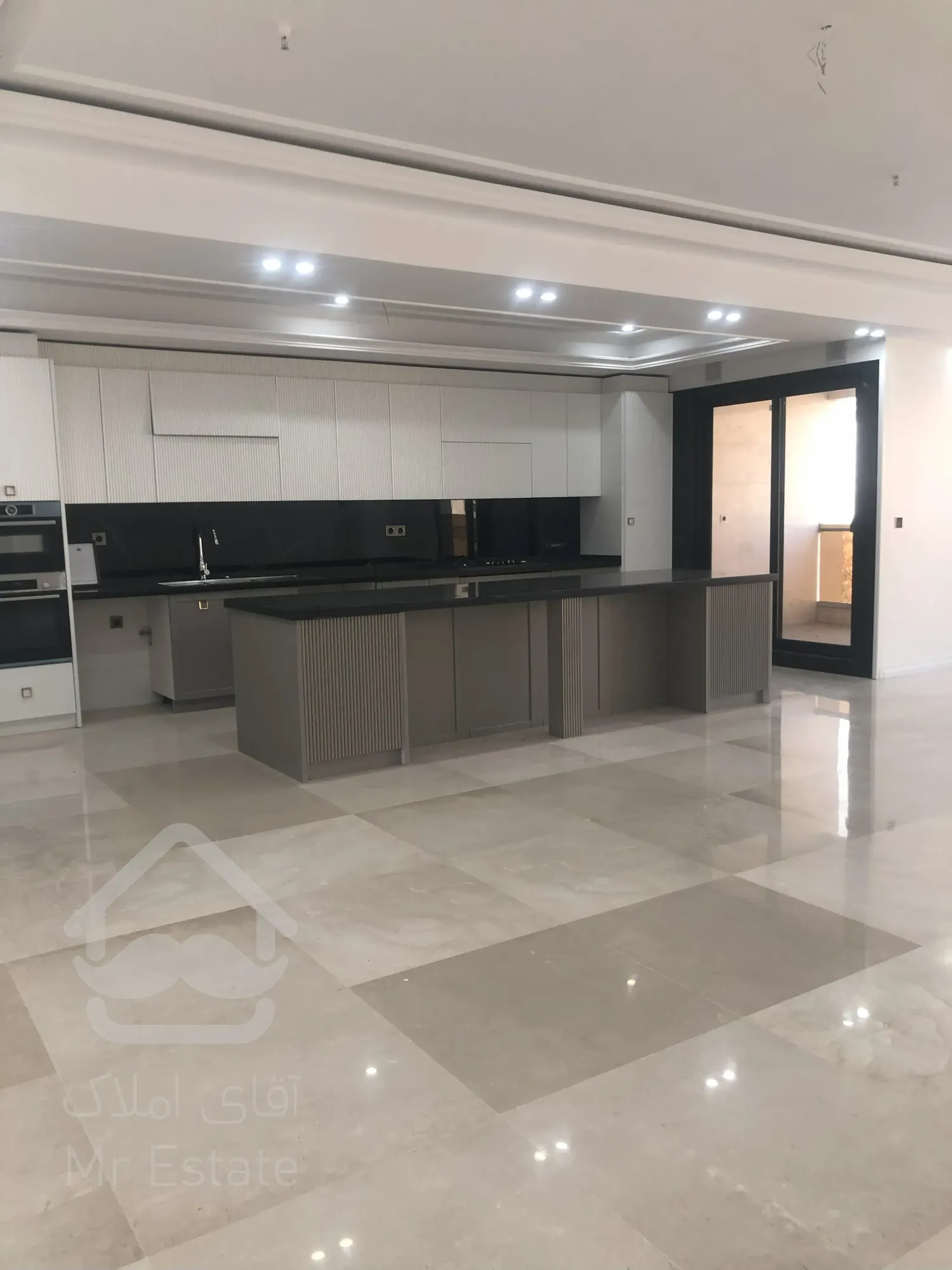 پیش فروش واحد ۱۱۷ متری در لوکیشن ازگل