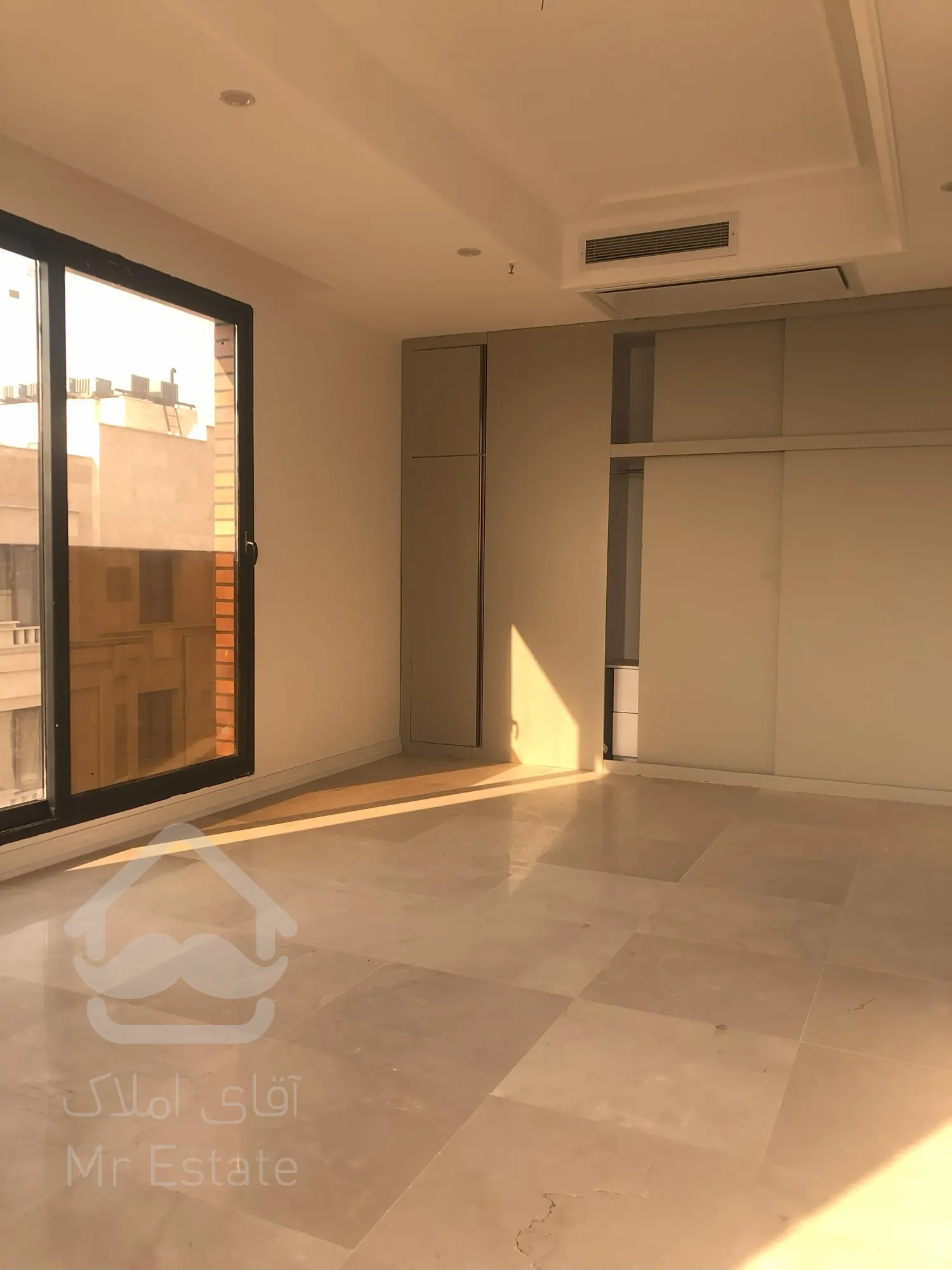 پیش‌فروش آپارتمان ۱۲۷ متری ۲ خواب لاکچری در رونیکاپالاس دردشت