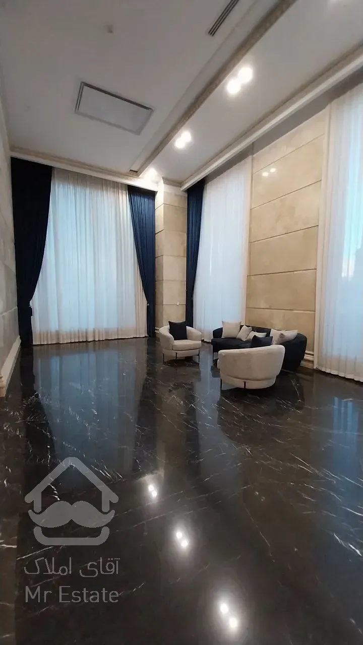 فروش دفتر اداری ۱۶۵ متری ۲ خواب در پونک