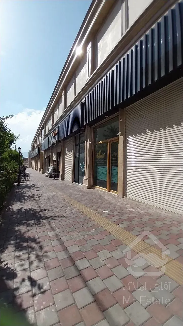 فروش مغازه ۴۰ متری با شرایط اقساطی در هروی