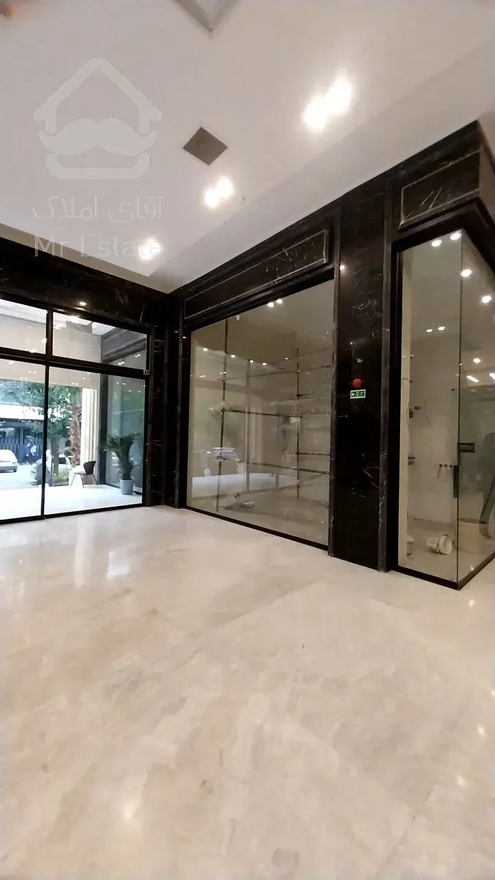 روش شرایطی واحد تجاری ۴۰ متری در رونیکامال هروی