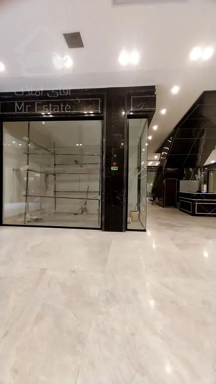 روش شرایطی واحد تجاری ۴۰ متری در رونیکامال هروی