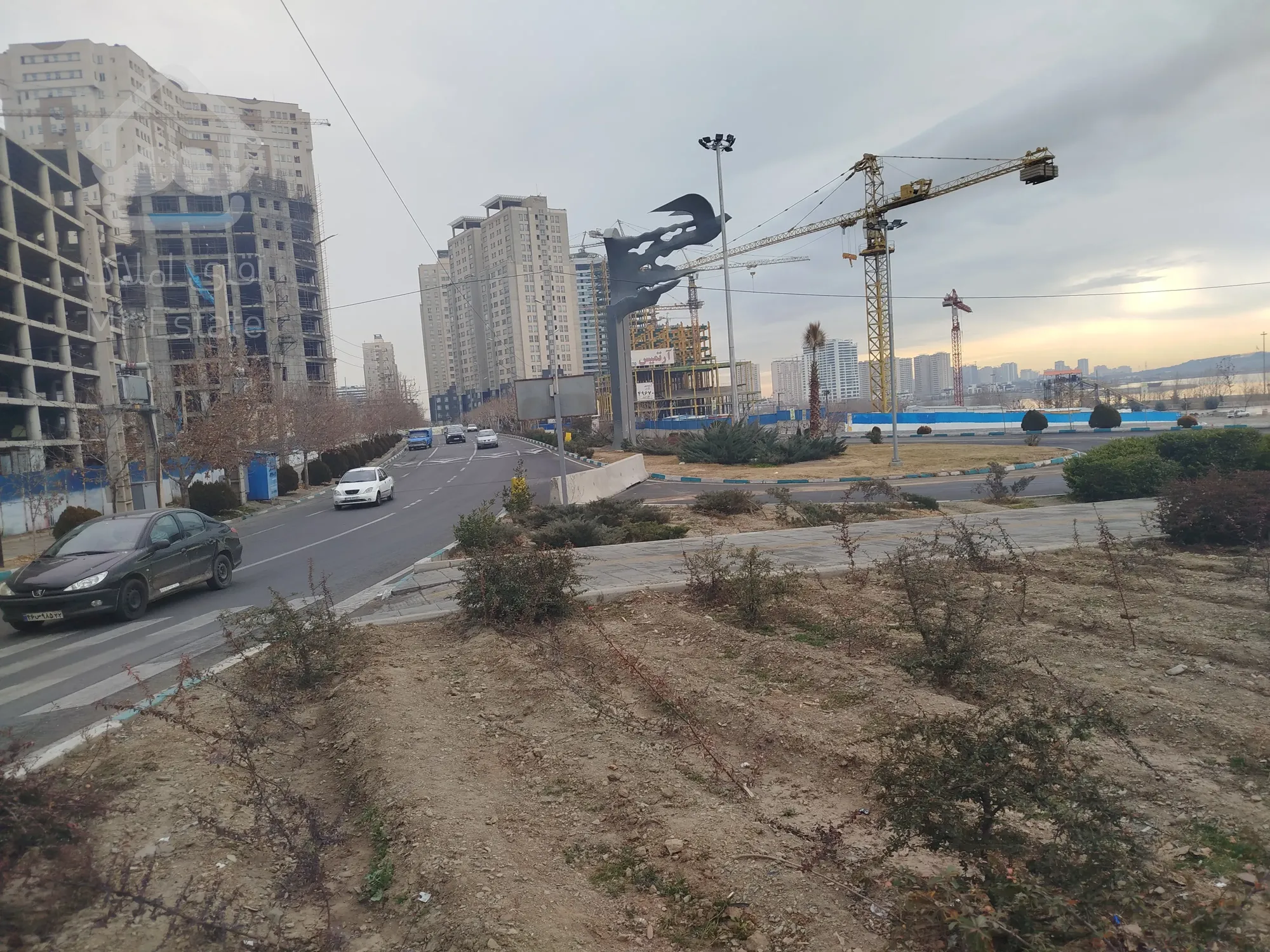 واحد ۱۰۲ متر در خلیج‌فارس اکازیون سند تک برگ