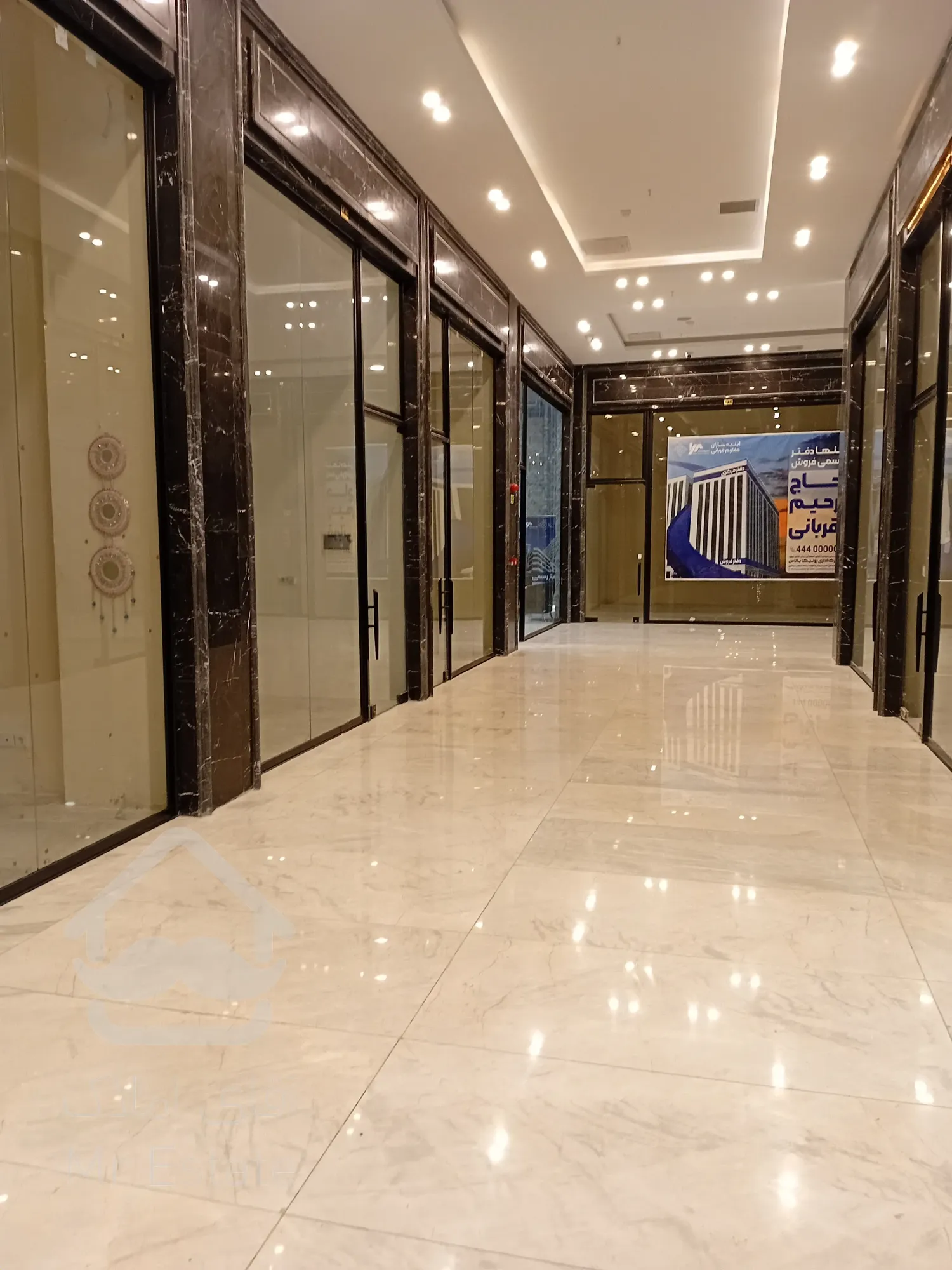 پیش فروش مغازه ۳۱ متری در رونیکاپالاس پونک