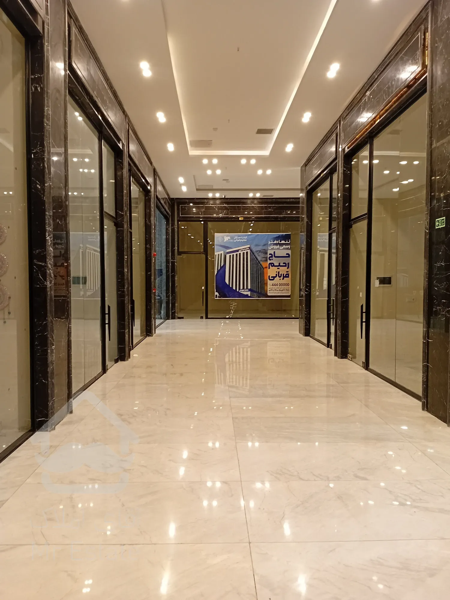 پیش‌فروش واحد تجاری ۲۱ متری با موقعیت عالی در پونک