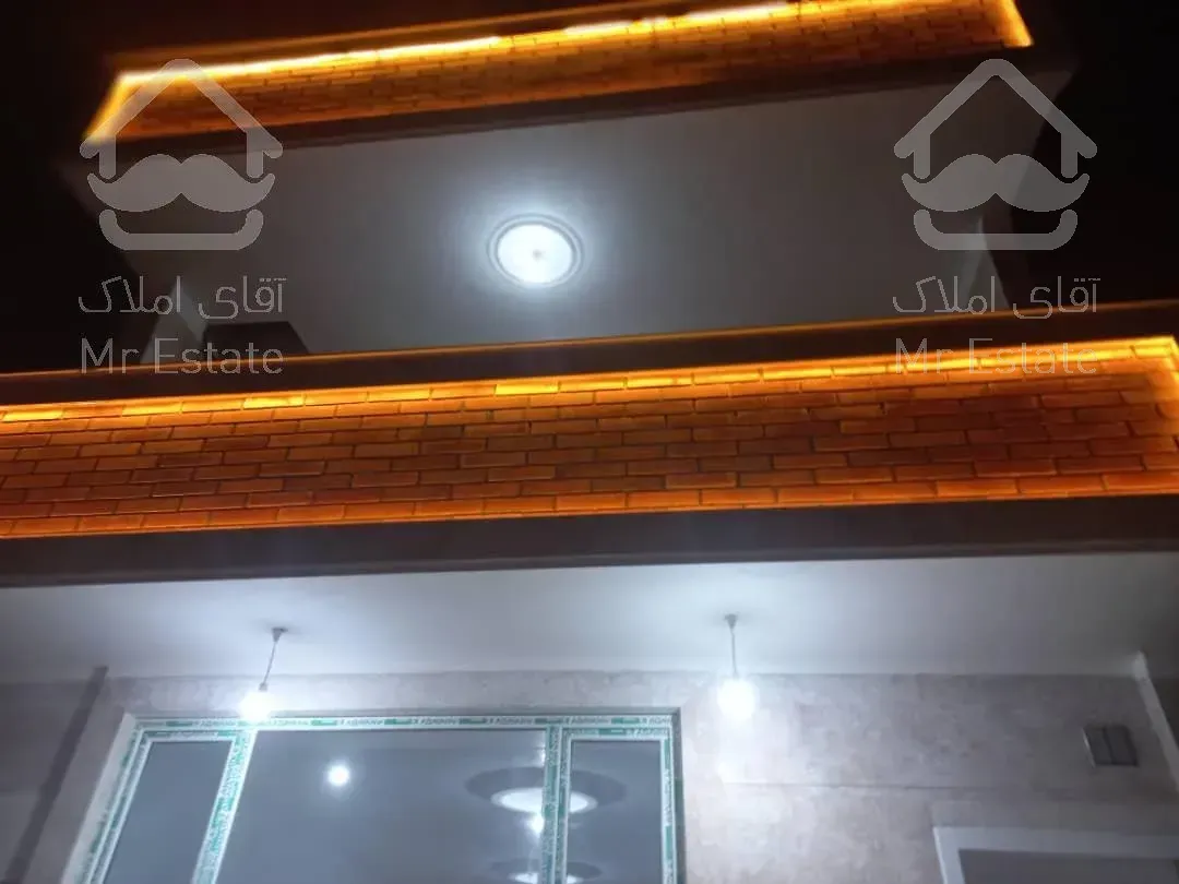 خانه ویلایی دو کله، دوبلکس با زیر زمین