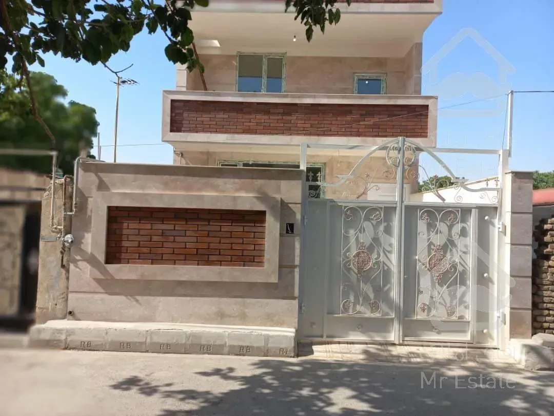 خانه ویلایی دو کله، دوبلکس با زیر زمین