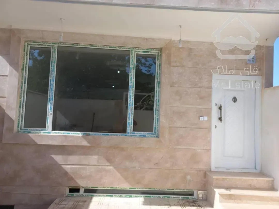 خانه ویلایی دو کله، دوبلکس با زیر زمین