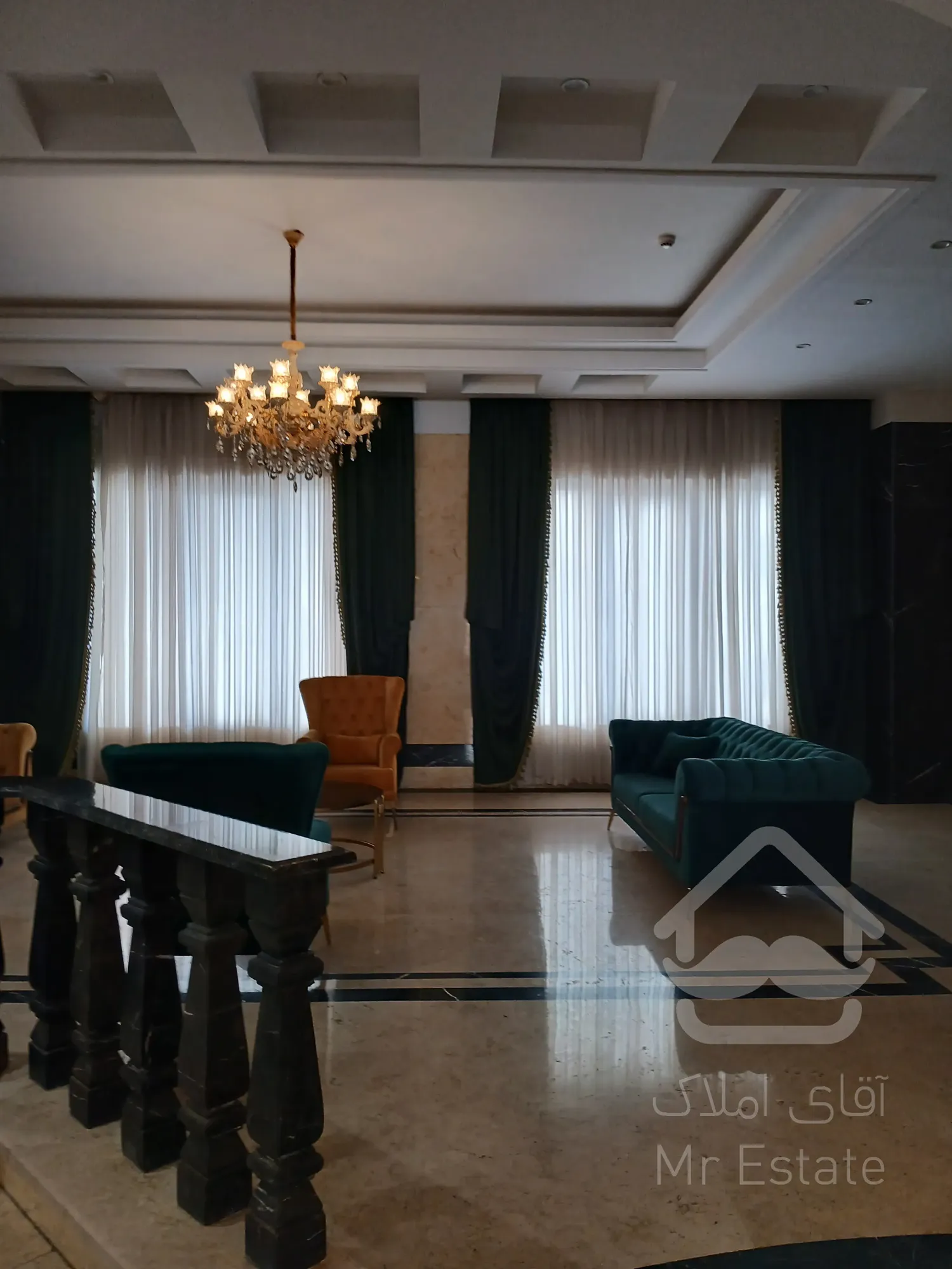 فروش آپارتمان ۲۱۸ متری کوی مهر کرج