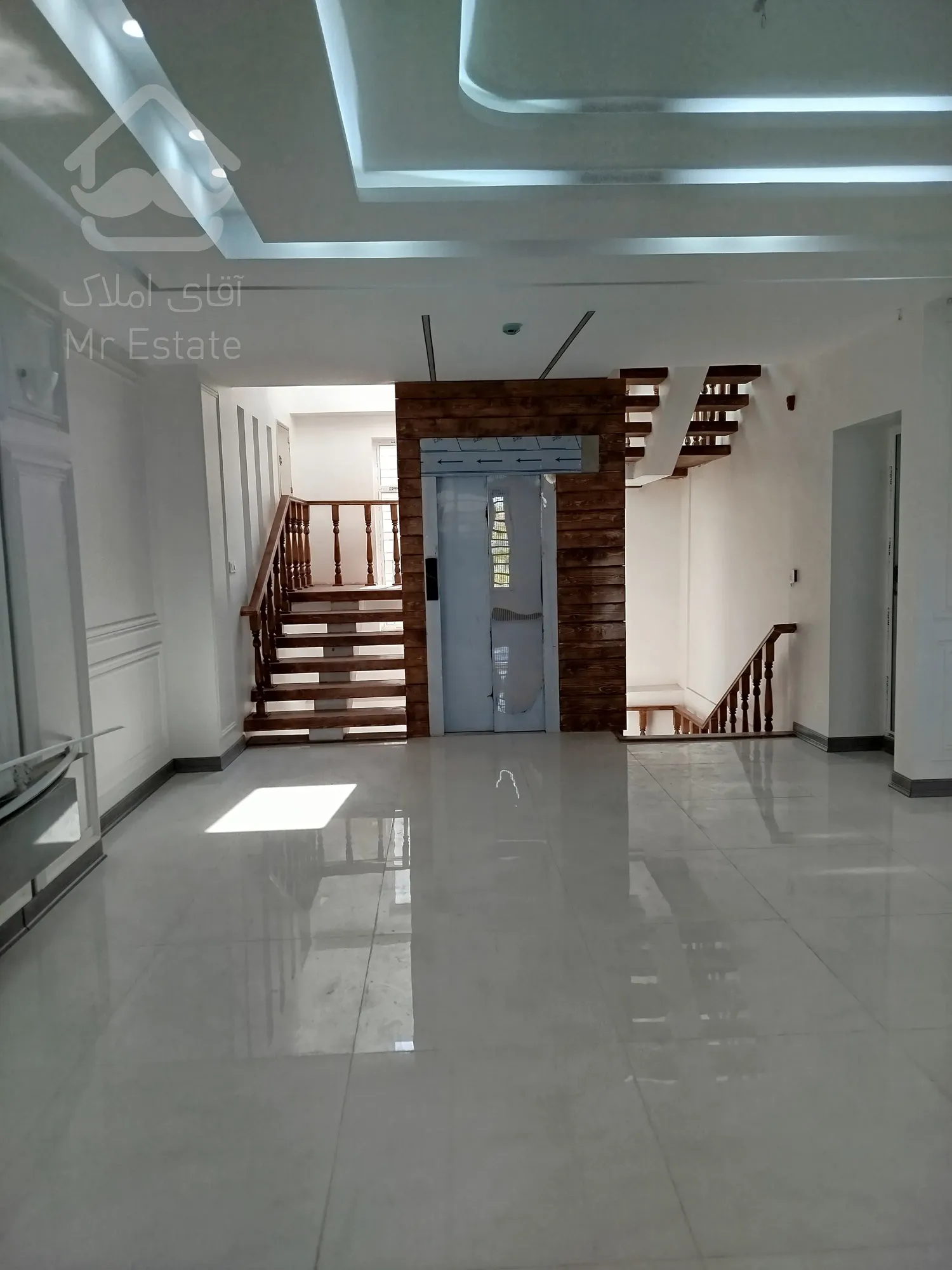 ویلایی اندیشه فاز 3 تریبلکس استخر دار