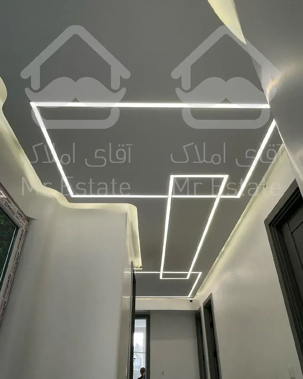 اجرای دکورکناف رنگ‌آمیزی کاغذدیواری و...