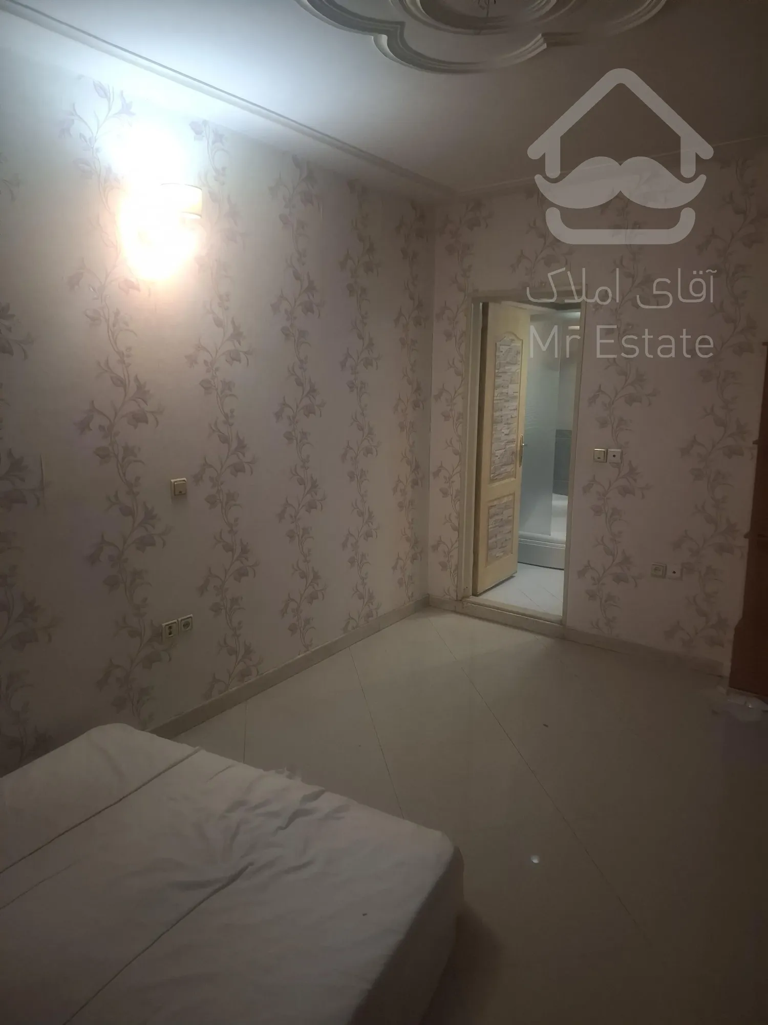 فروش و تهاتر آپارتمان/سه خواب/ایت الله کاشانی