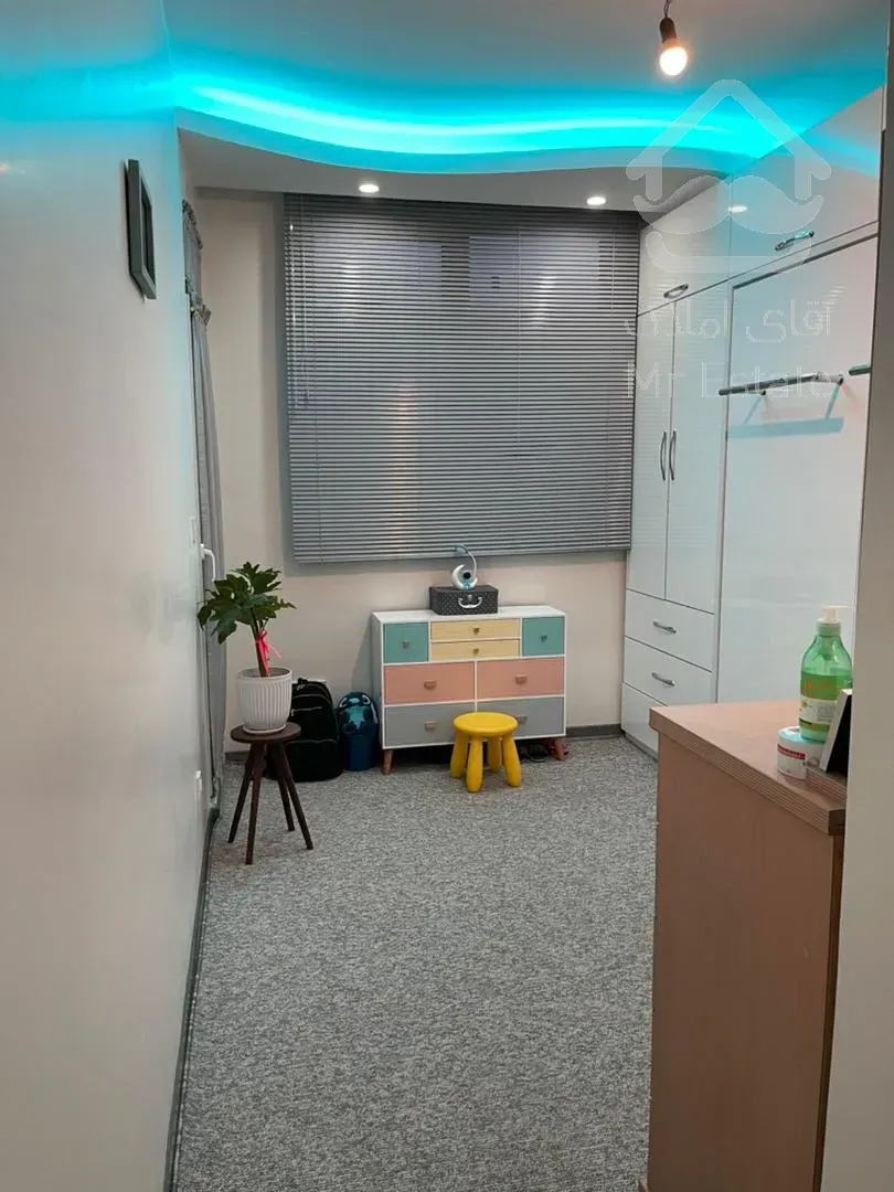 آپارتمان در خیابان همایون ناطقی