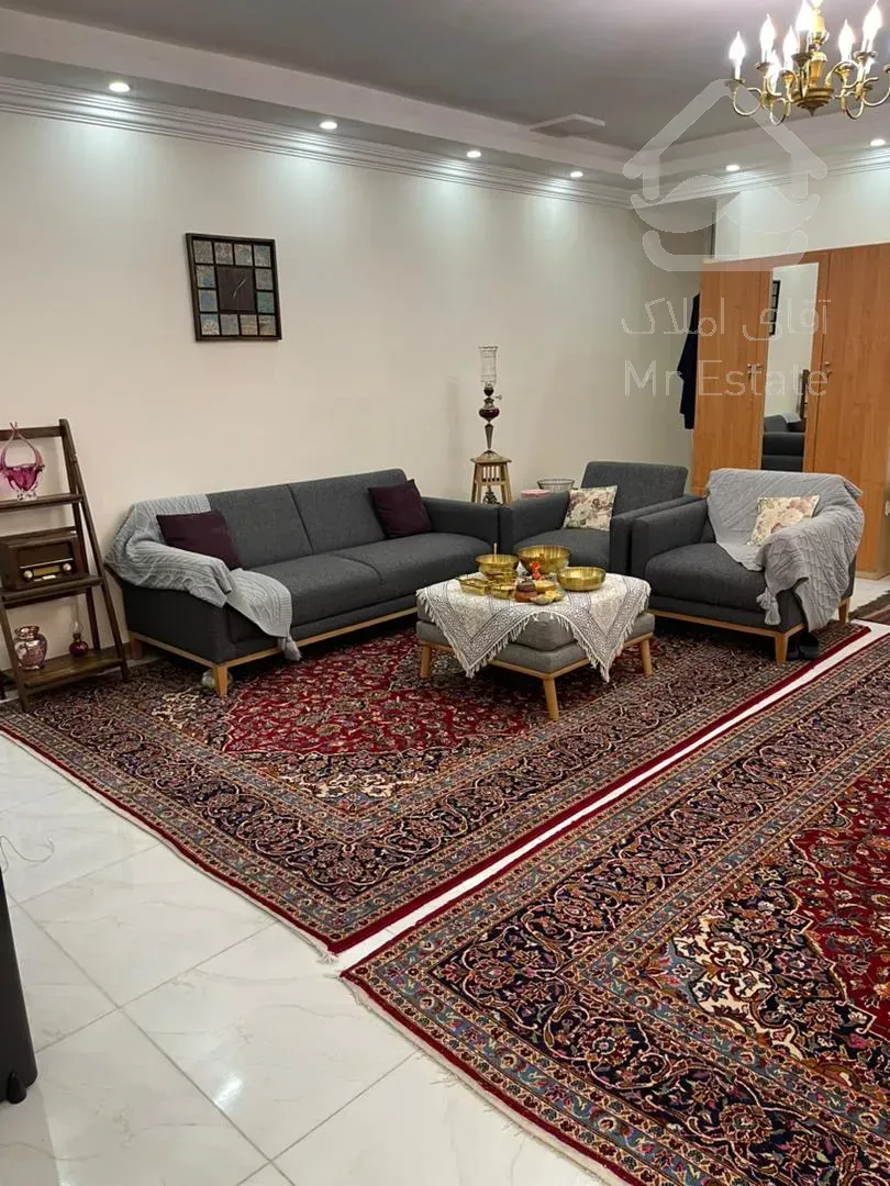 آپارتمان در خیابان همایون ناطقی