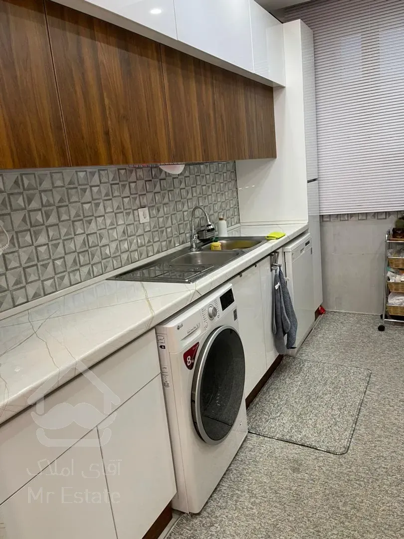 آپارتمان در خیابان همایون ناطقی