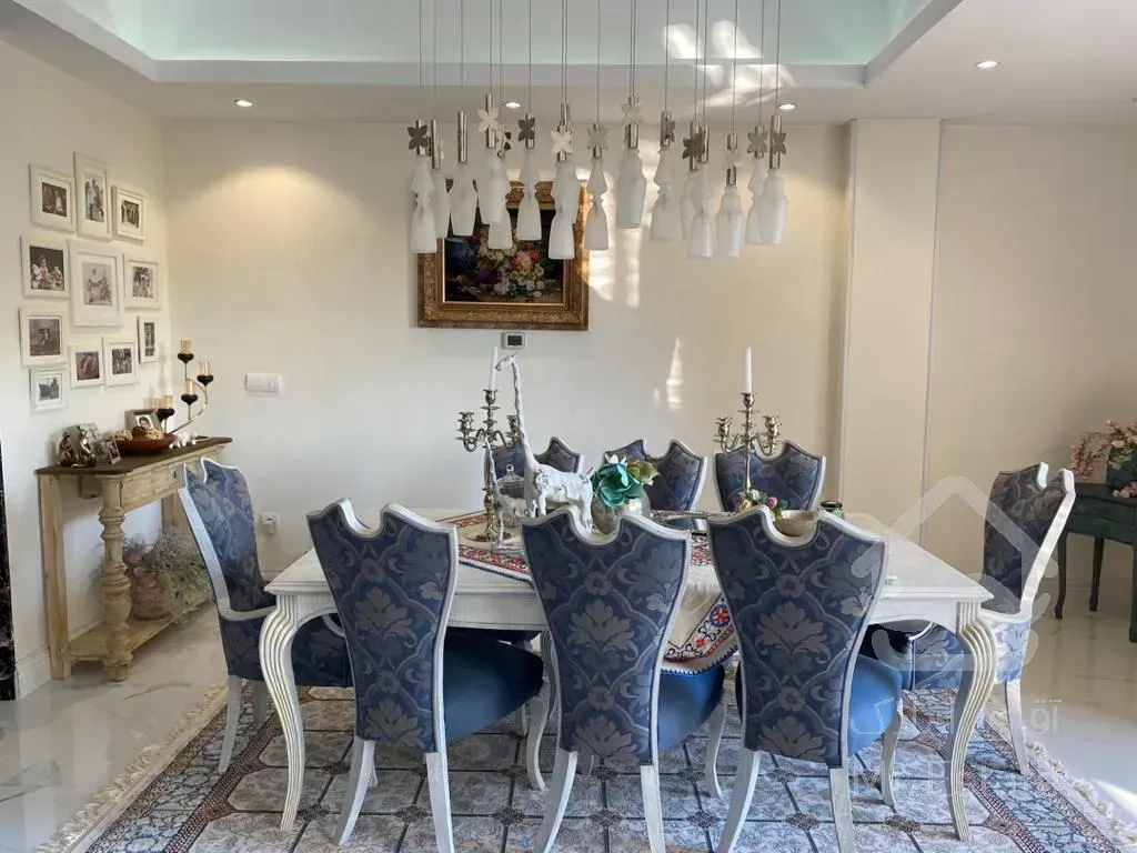 فروش/برج باغ/ ۲۱۰ متر/۳ خواب