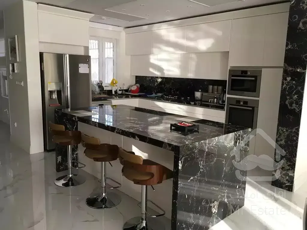 فروش/برج باغ/ ۲۱۰ متر/۳ خواب