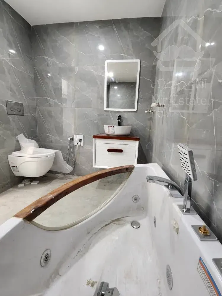 فروش و تهاتر ۶ واحدی فرامرز عباسی