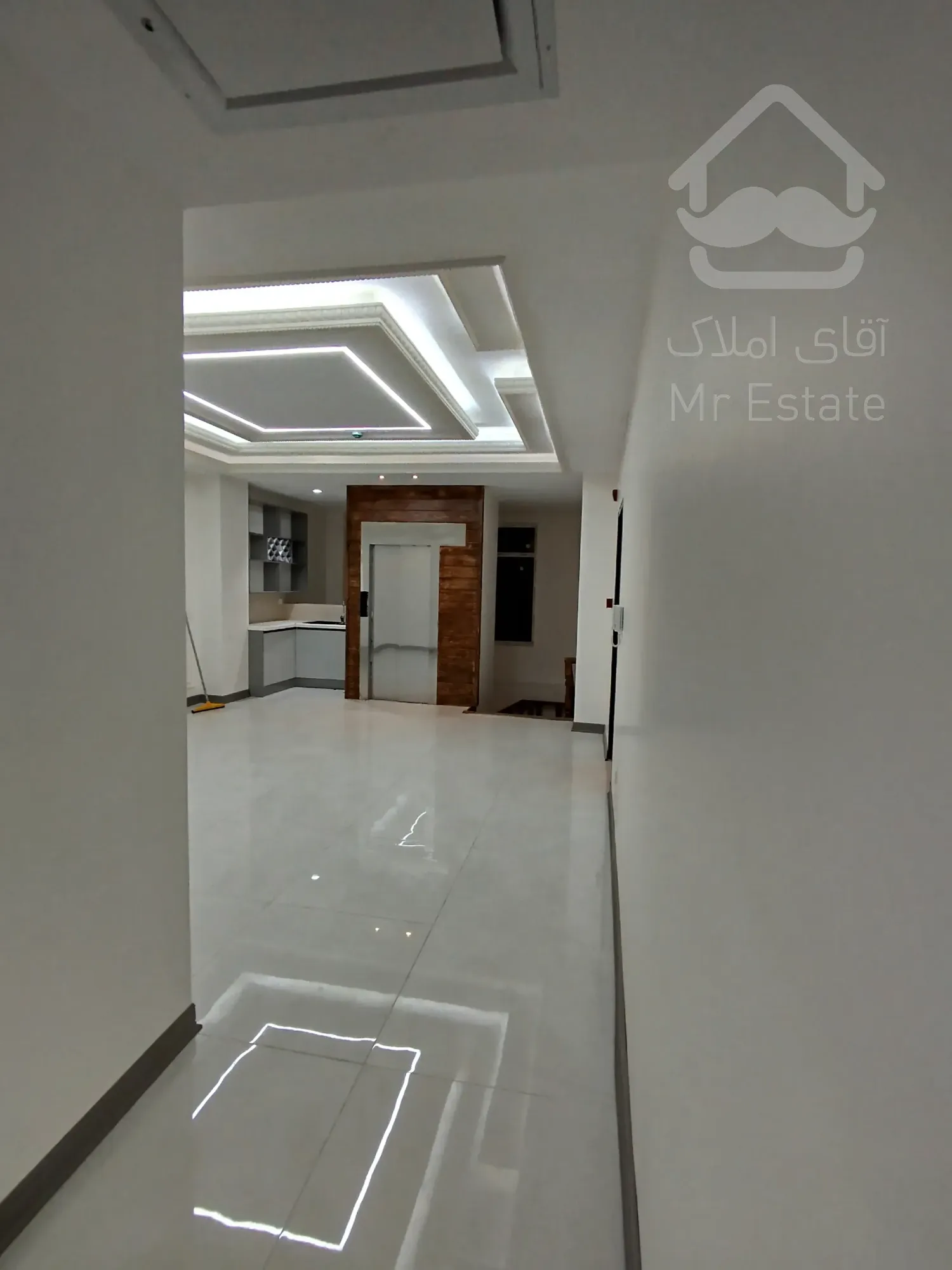 ویلایی اندیشه فاز 3 تریبلکس استخر دار