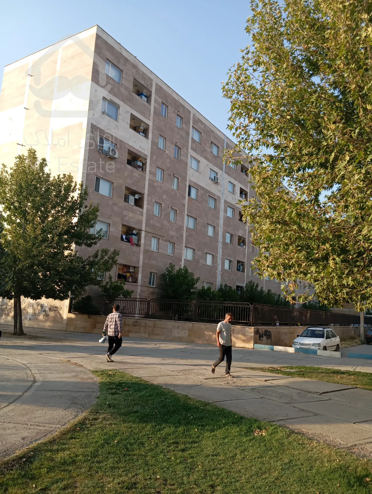 آپارتمان دو کله ویو ابدی بسیجیان