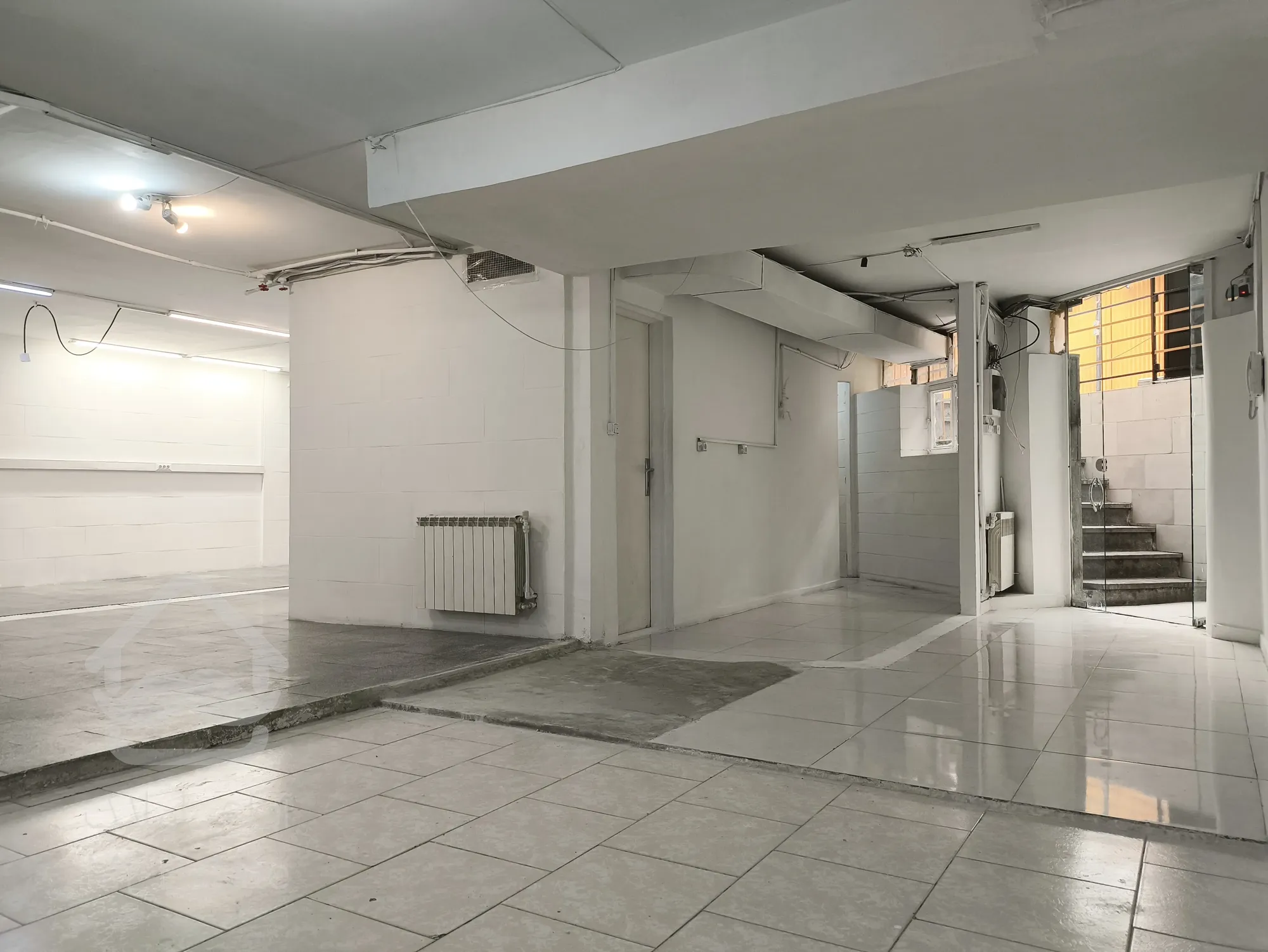 ویلای سه بر موقعیت اداری ۳۰۰ متری ونک