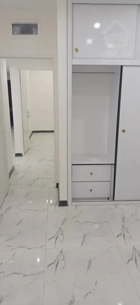 اپارتمان نوساز ۸۲ متری