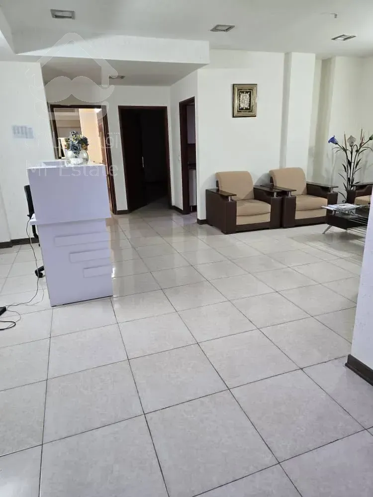 آپارتمان با موقعیت اداری مناسب جهت مطب و دفتر کار