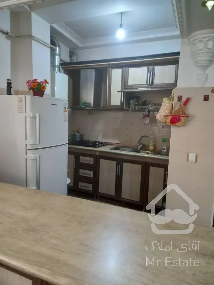 آپارتمان ۲طبقه ۴واحدی