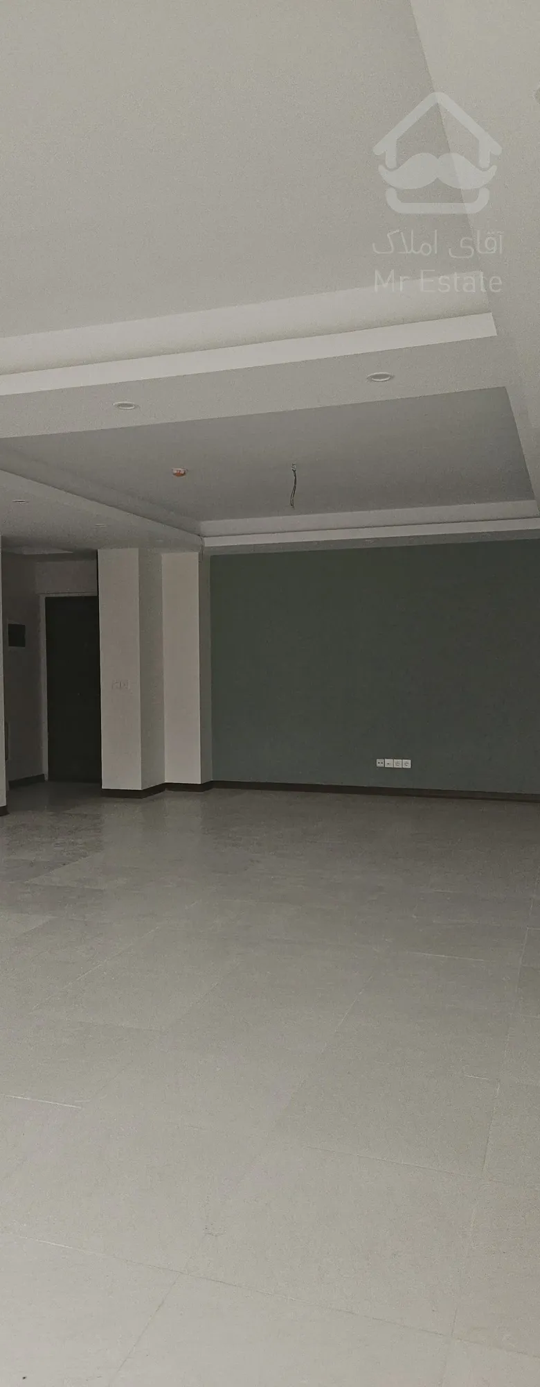 فروش فوری آپارتمان نوساز منطقه ۲۲