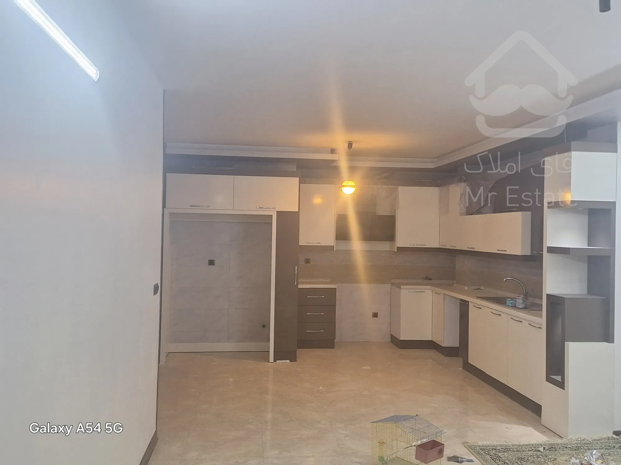 آپارتمان ۱۲۰ متری ۲ خواب . ملکشهر