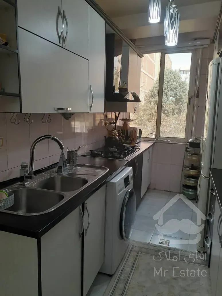 واحد ۷۰ متری. کولر گازی بسیار تمیز،