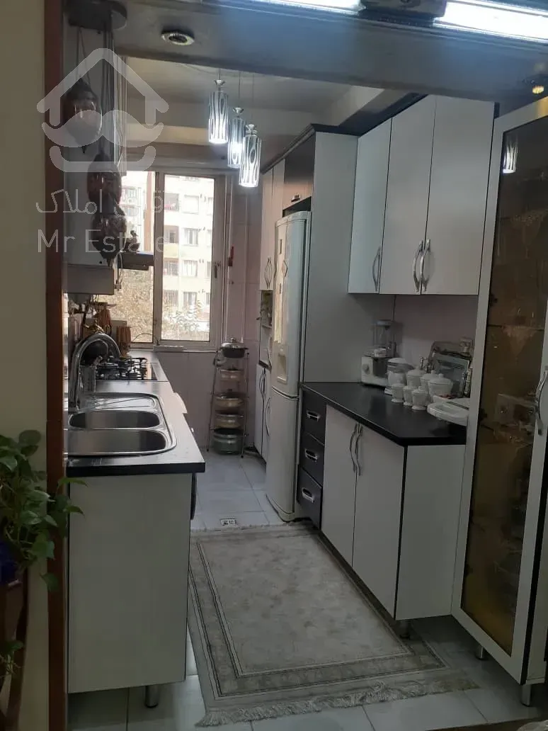 واحد ۷۰ متری. کولر گازی بسیار تمیز،