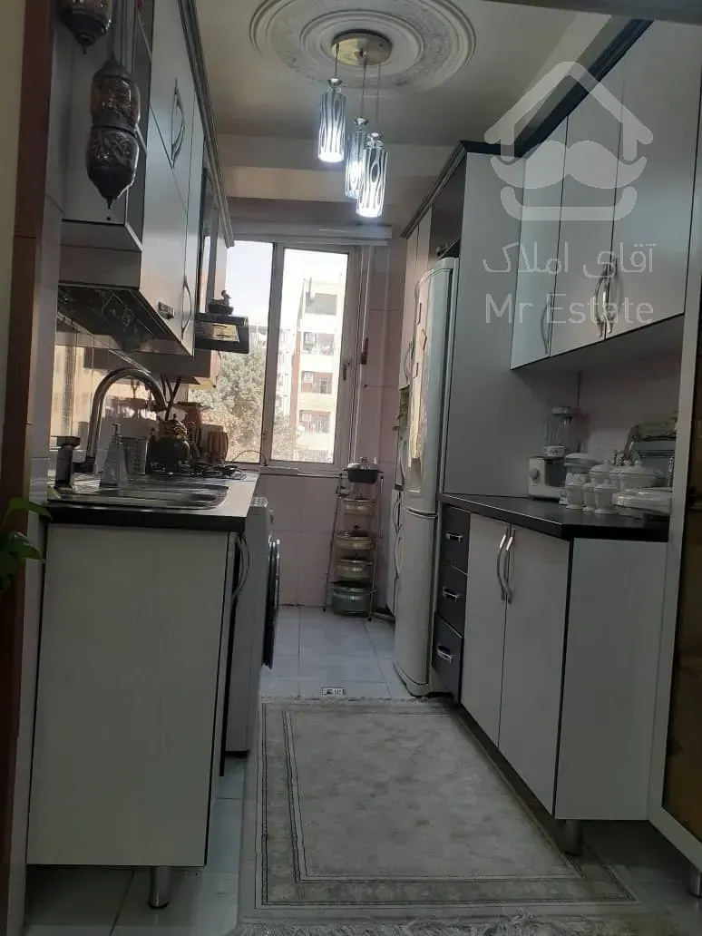 واحد ۷۰ متری. کولر گازی بسیار تمیز،