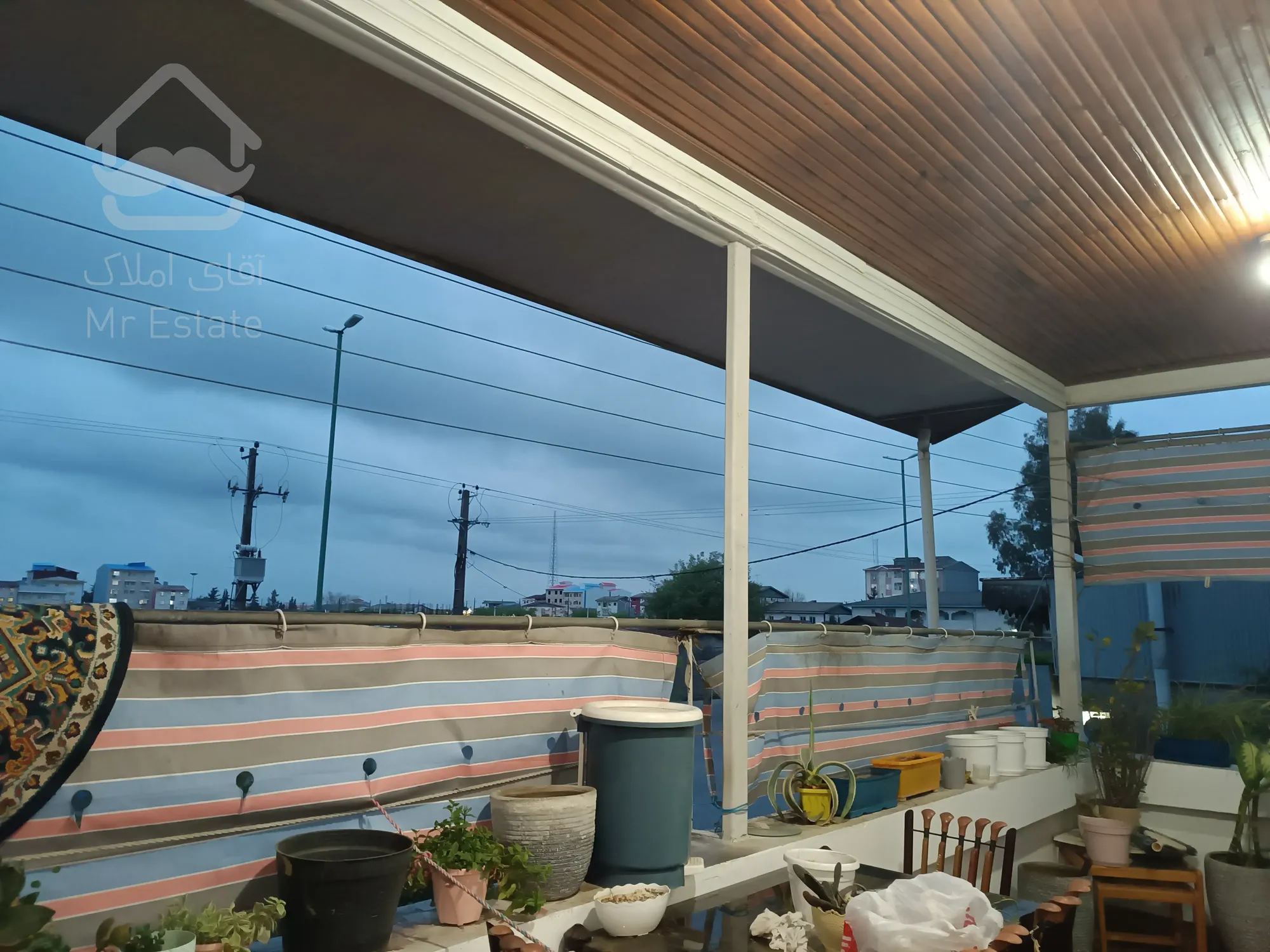 فروش ویلای ۲۸۰ متری با دو سوییت مجزا در بندرانزلی