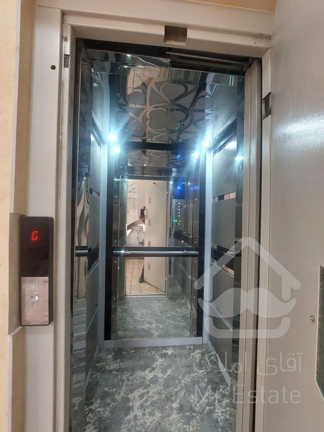 آپارتمان واقع در شهرک زعفرانیه رشت