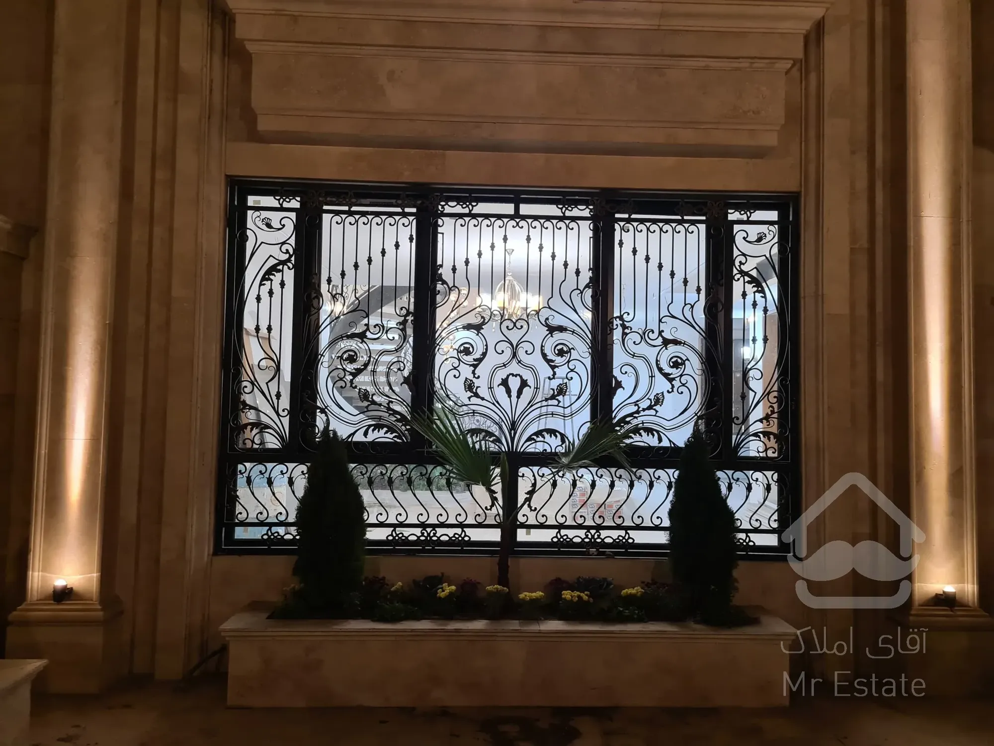 دوبلکس حیاطدار ۲۰۰متر