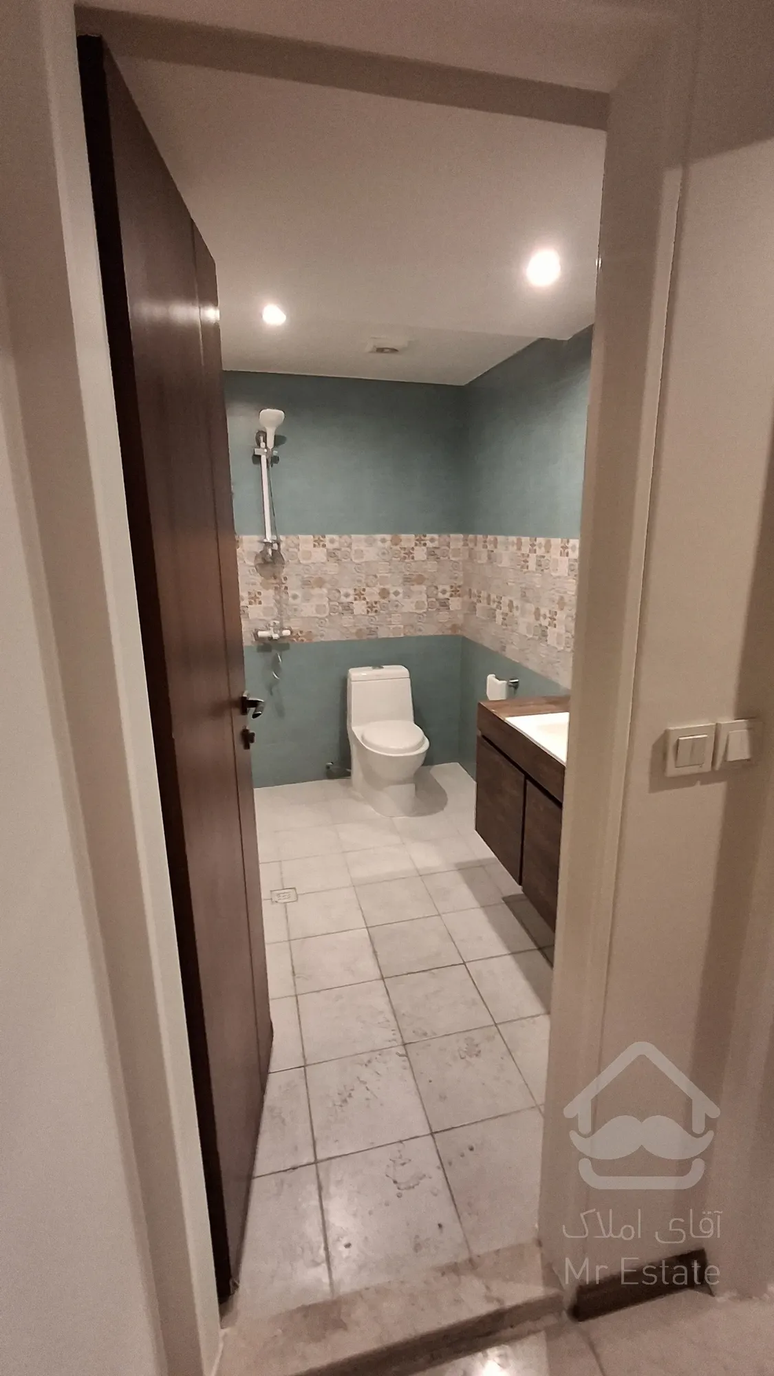 اجاره واحد لوکس ۸۰ متری