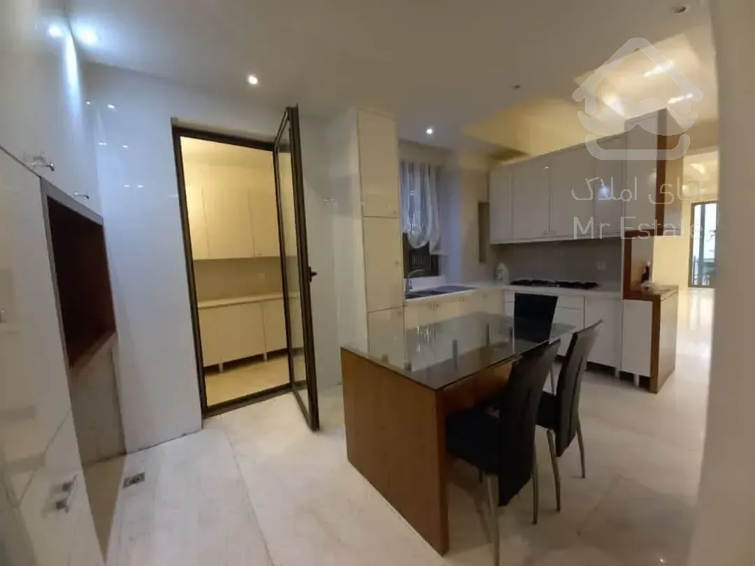 رهن آپارتمان ۲۸۰ متری در درکه