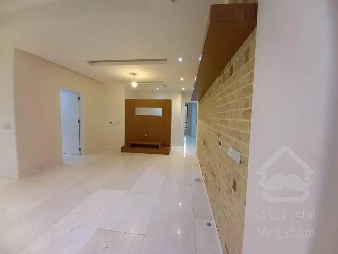 رهن آپارتمان ۲۸۰ متری در درکه